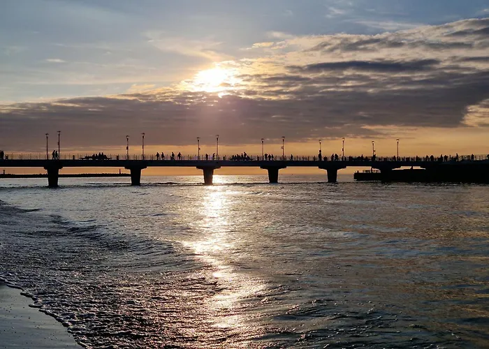 Captain-cook, Parking, Spa-voucher, Next To Aquarius