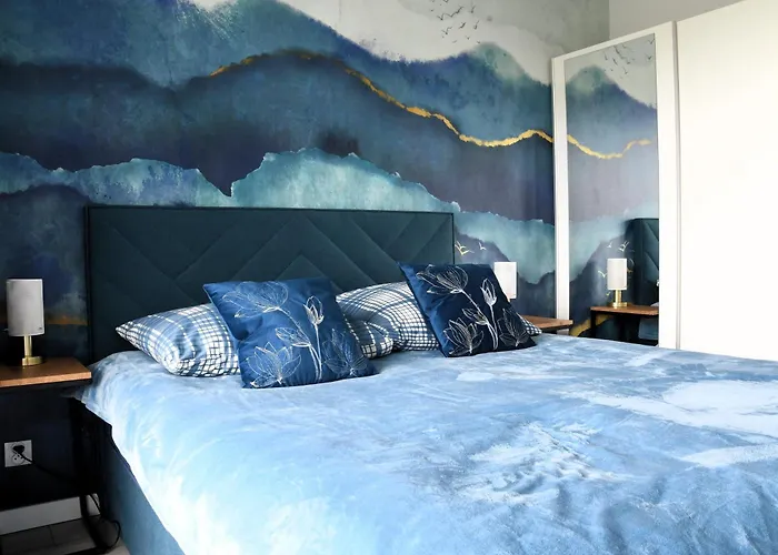 Captain-cook, Parking, Spa-voucher, Next To Aquarius